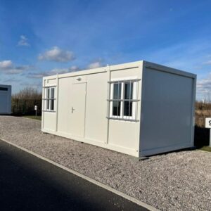 Container 6m x 3m (année 2020)