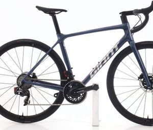 Produit reconditionné · Giant TCR Advanced Pro 0 AXS 12V · Violet / Vélo de route / Giant | Très bon état