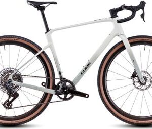 Vélo de Gravel Cube Nuroad C:62 EX Sram Rival eTap AXS/GX Eagle AXS 12V 700 mm Vert Beige Desert Stone 2025