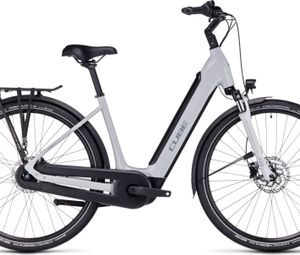 Vélo de Ville Électrique Cube Supreme Hybrid One 500 Easy Entry Shimano Nexus 7V 500 Wh 700 mm Gris 2024