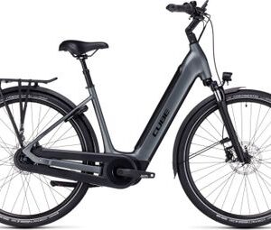 Vélo de Ville Électrique Cube Supreme Hybrid Pro 500 Easy Entry Shimano Nexus 8V 500 Wh 700 mm Gris Flash 2024