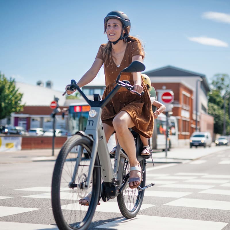 Vélo de ville électrique Moustache Lundi 27.4 - 625 Wh – Image 12