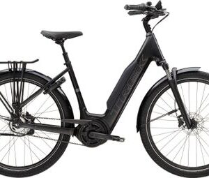 Vélo de Ville Électrique Trek District+ 4 Lowstep Shimano Nexus 5V Courroie 800 Wh 27.5'' Noir 2024