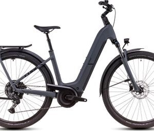 VTC Électrique Cube Kathmandu Hybrid One 600 Easy Entry Shimano Cues 10V 600 Wh 700 mm Gris Shadow 2025